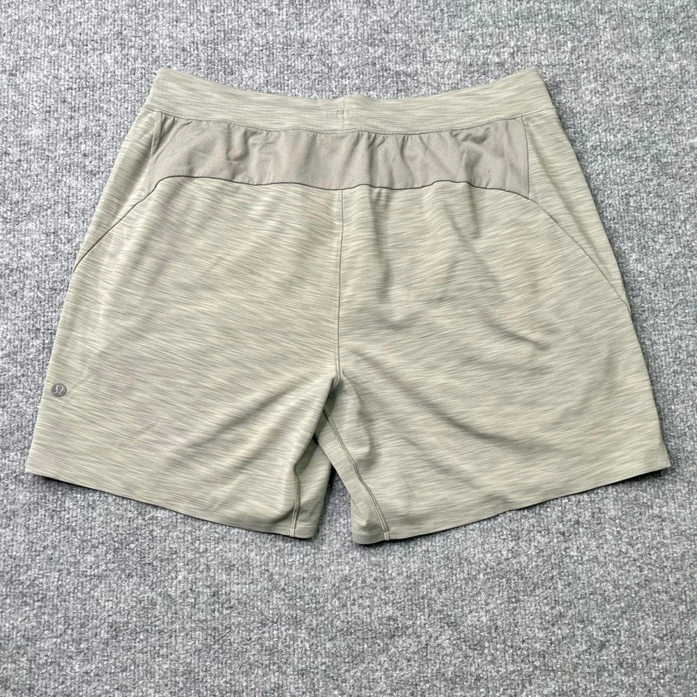 Lululemon Pace Breaker Shorts Mens L Green Space Dye Mesh Vent 7 Inch Inseam